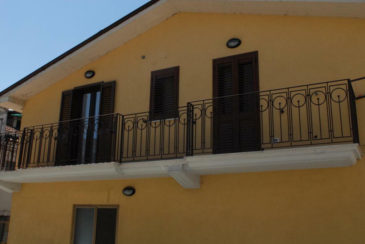 Dietro Piazza Maggiore Sulmona Dış mekan fotoğraf